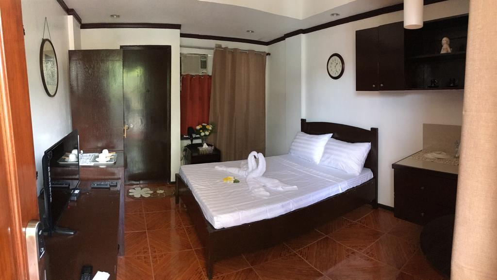 Ranile'S Pension House Cebu Екстериор снимка