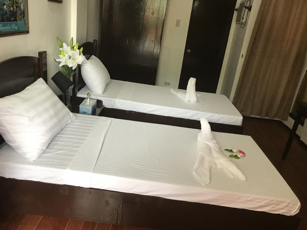 Ranile'S Pension House Cebu Екстериор снимка